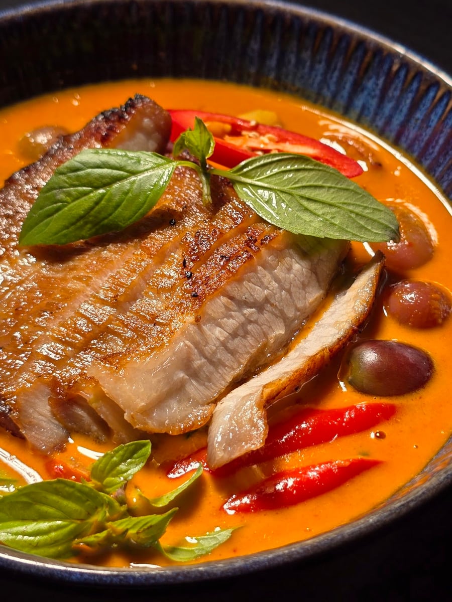 Red Curry with Grilled Pork Neck