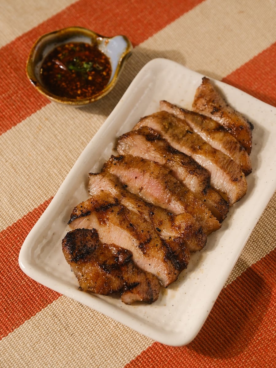 Grilled Pork Jowl